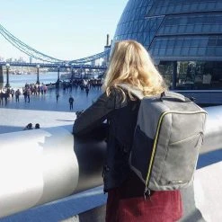 CabinMax Manhatten – Handbagage 20L – Rugzak – Schooltas - 40x20x25 Cm – Compact Reistas – Lichtgewicht – Grijs/Blauw 12 CabinMax Manhatten – Handbagage 20L – Rugzak – Schooltas - 40x20x25 Cm – Compact Reistas – Lichtgewicht – Grijs/Blauw -Bagage En Reistassen 1200x1200 1827