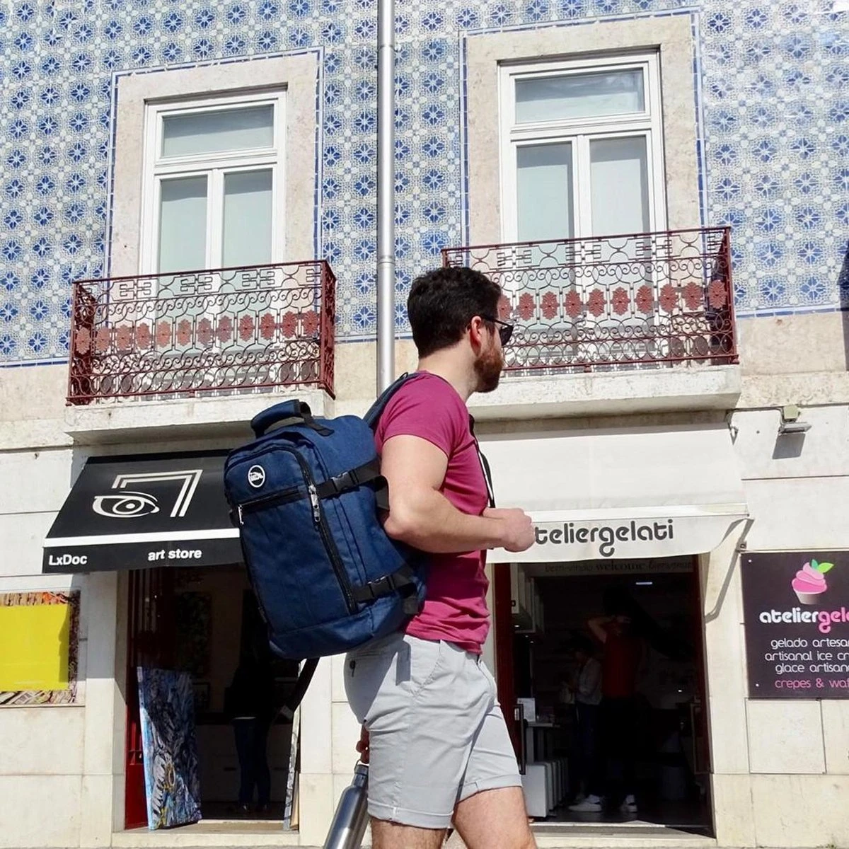 CabinMax Metz Reistas – Handbagage 20L – Rugzak – Schooltas - 40x25x20 Cm – Compact Backpack – Lichtgewicht – Khaki 6 CabinMax Metz Reistas – Handbagage 20L – Rugzak – Schooltas - 40x25x20 Cm – Compact Backpack – Lichtgewicht – Khaki - Afbeelding 6