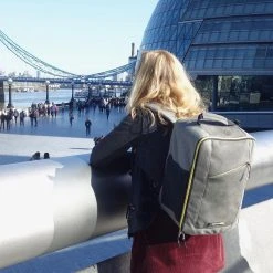 CabinMax Manhatten – Handbagage 20L – Rugzak – Schooltas - 40x20x25 Cm – Compact Reistas – Lichtgewicht – Grijs/Geel -Bagage En Reistassen 1200x1200 1881