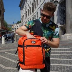 CabinMax Metz Reistas– Handbagage 30L - Rugzak – Backpack - 45x35x20cm – Lichtgewicht - Oranje (MZ 300) -Bagage En Reistassen 1200x1200 2021