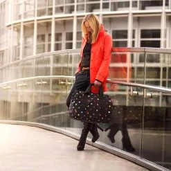 Reisenthel Allrounder L Reistas Sporttas - Maat L - 30L - Dots Zwart 14 Reisenthel Allrounder L Reistas Sporttas - Maat L - 30L - Dots Zwart -Bagage En Reistassen 1200x1200 2173