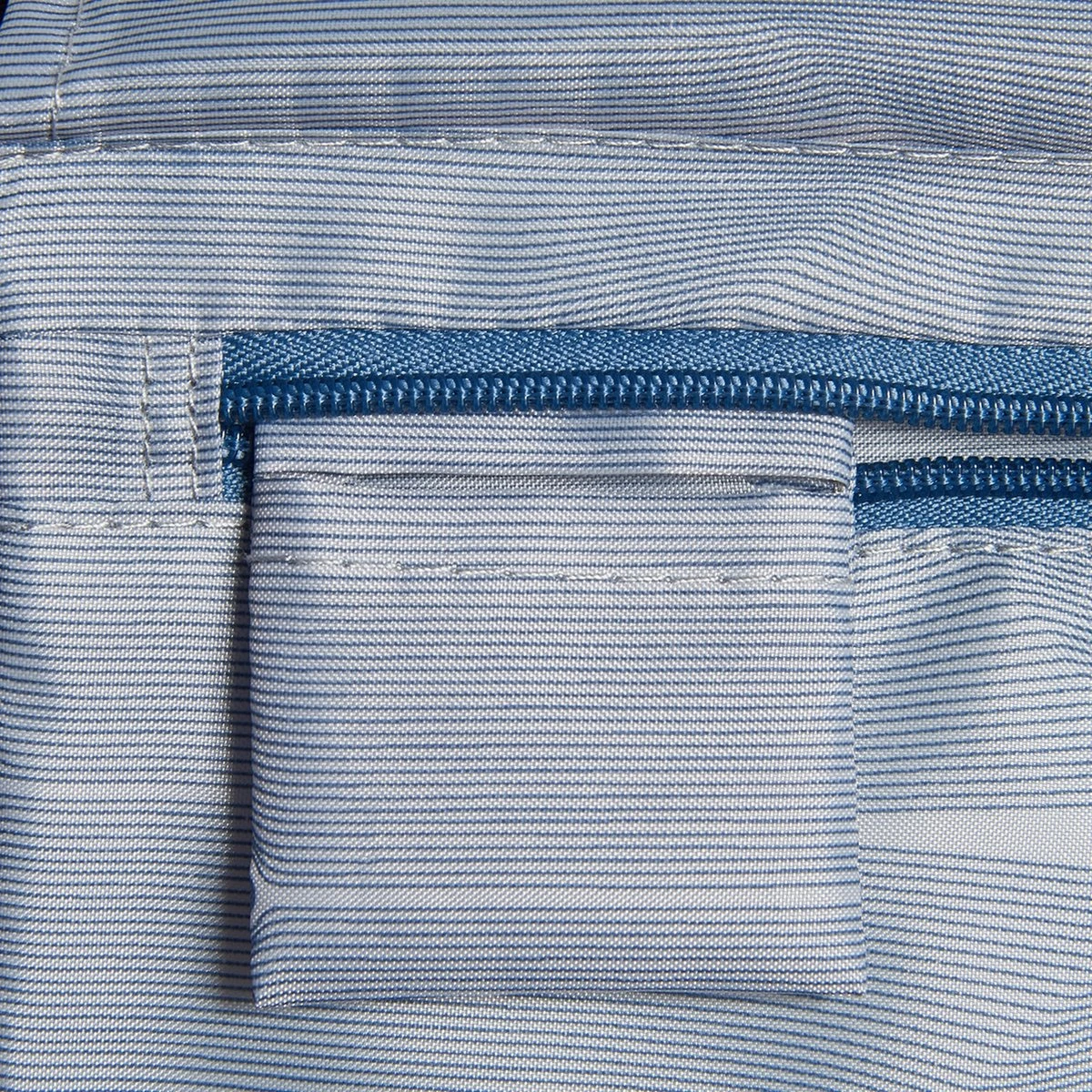 Delsey Handbagage Harde Koffer / Trolley / Reiskoffer - Freestyle - 55 Cm - Grijs 4 Delsey Handbagage Harde Koffer / Trolley / Reiskoffer - Freestyle - 55 Cm - Grijs - Afbeelding 4