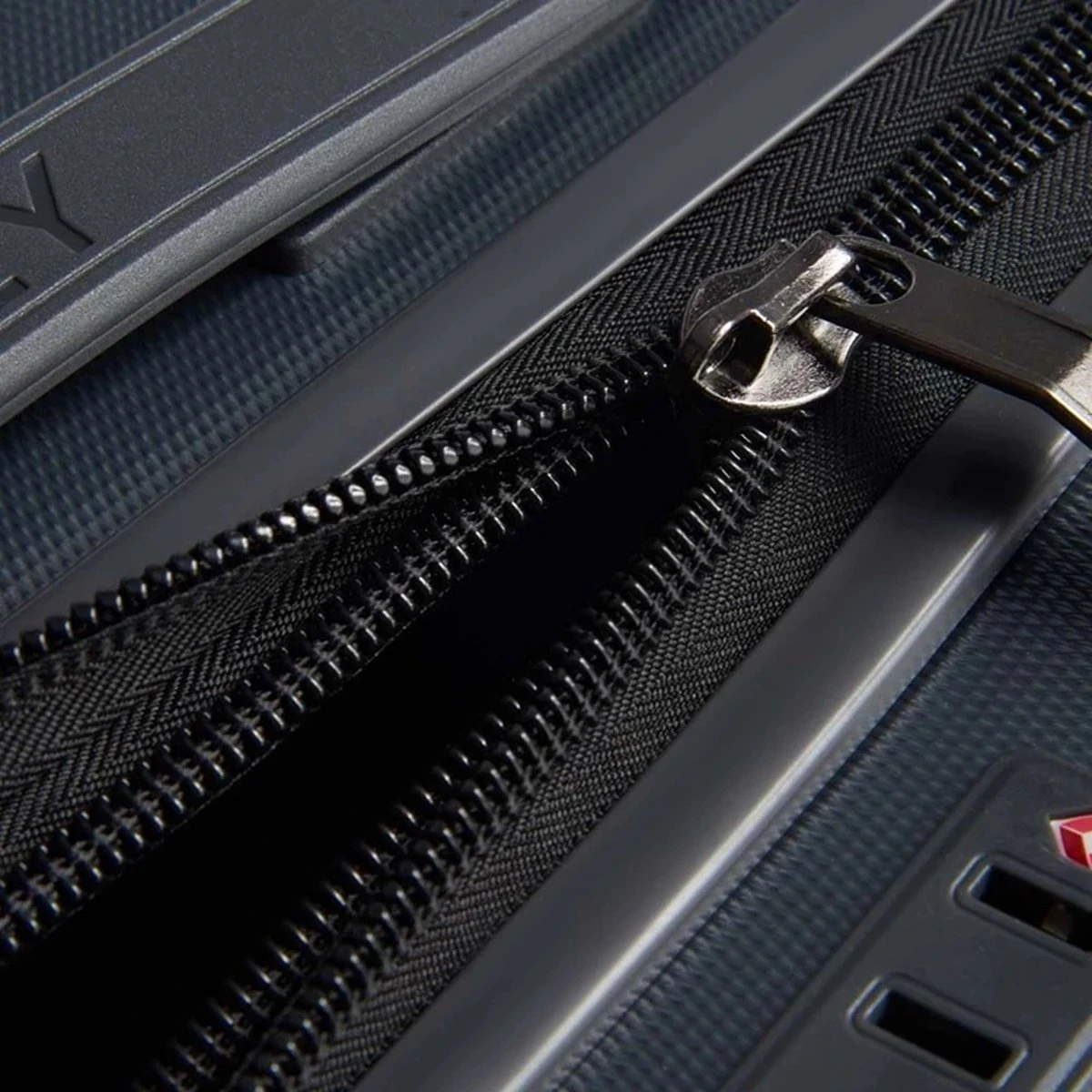 Delsey Handbagage Harde Koffer / Trolley / Reiskoffer - Freestyle - 55 Cm - Grijs 12 Delsey Handbagage Harde Koffer / Trolley / Reiskoffer - Freestyle - 55 Cm - Grijs - Afbeelding 12