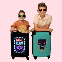 NoBoringSuitcases.com® Koffer - Trolley Op Wieltjes - Neon - Game Room - Tekst - Controller - Zwart - Reiskoffer - Past Binnen 55x40x20 Cm En 55x35x25 Cm - Koffertje - Trolley Handbagage -Bagage En Reistassen 1200x1200 80