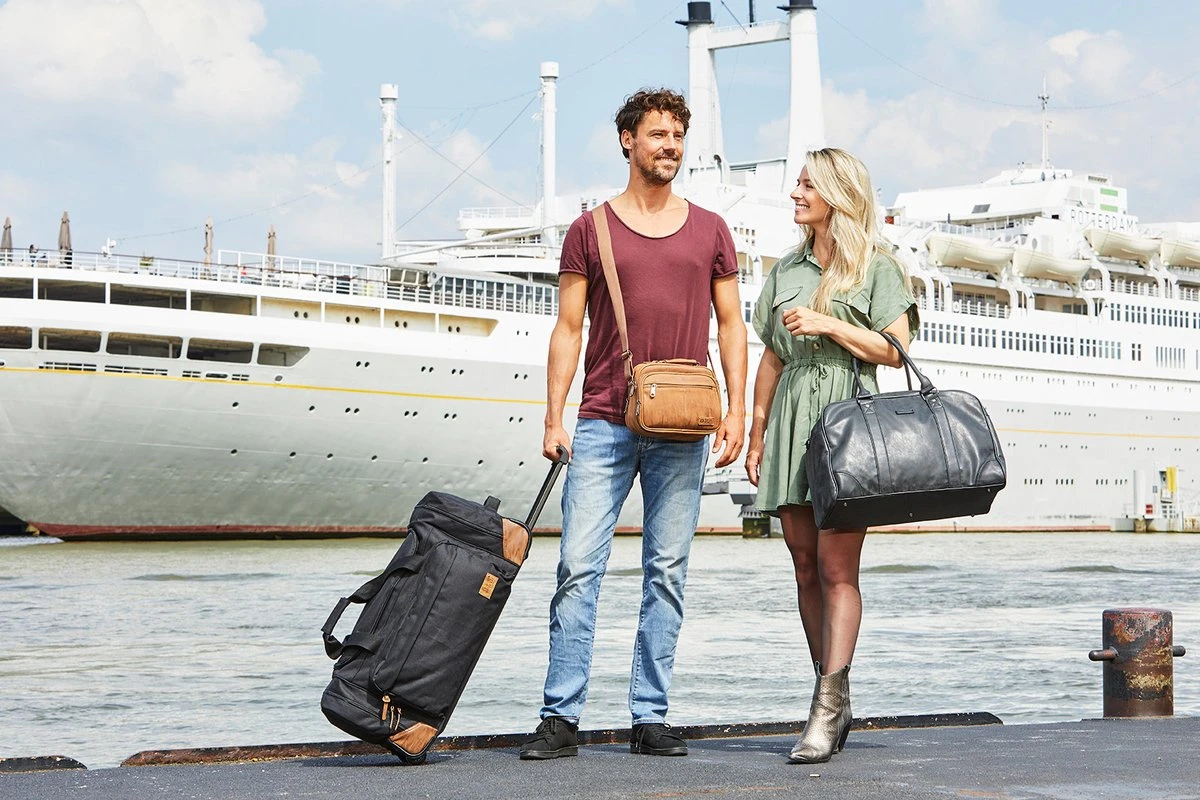 Enrico Benetti Santiago 46196 Reistas / Sporttas Met Wielen - Zwart 4 Enrico Benetti Santiago 46196 Reistas / Sporttas Met Wielen - Zwart - Afbeelding 4