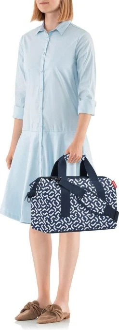 Reisenthel Allrounder M Reistas Sporttas - 18L - Signature Navy Blauw 10 Reisenthel Allrounder M Reistas Sporttas - 18L - Signature Navy Blauw -Bagage En Reistassen 435x1200 6