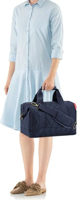 Reisenthel Allrounder M Reistas Sporttas - 18L - Rhombus Midnight Gold Blauw 19 Reisenthel Allrounder M Reistas Sporttas - 18L - Rhombus Midnight Gold Blauw -Bagage En Reistassen 466x1200 4