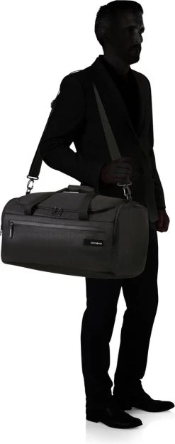 Samsonite Reistas Zonder Wielen - Roader Duffle S Deep Black -Bagage En Reistassen 474x1200 4