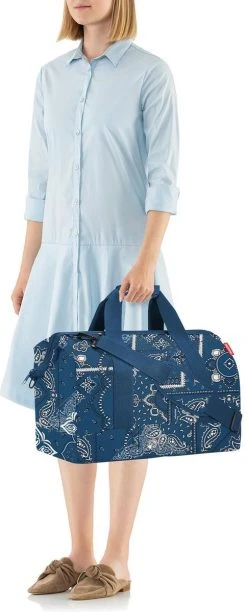 Reisenthel Allrounder L Reistas Sporttas - 30L - Bandana Frame Blauw 8 Reisenthel Allrounder L Reistas Sporttas - 30L - Bandana Frame Blauw -Bagage En Reistassen 484x1200 7