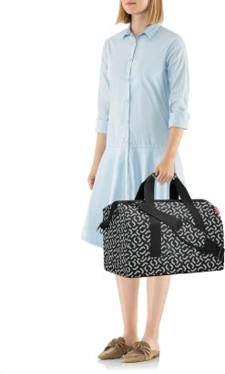 Reisenthel Allrounder L Reistas Sporttas - 30L - Signature Black Zwart 12 Reisenthel Allrounder L Reistas Sporttas - 30L - Signature Black Zwart -Bagage En Reistassen 724x1200 6