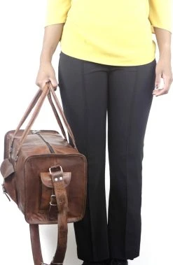 Duffeltas Weekendtas 50 X 24 X 24 Cm - Echte Leder - Cognac Bruin Leder – Reistas - Sporttas 21 Duffeltas Weekendtas 50 X 24 X 24 Cm - Echte Leder - Cognac Bruin Leder – Reistas - Sporttas -Bagage En Reistassen 782x1200 8