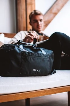 ONYX® Reistas 25L - Lichtgewicht Weekendtas - Sporttas - Waterafstotend En Duurzaam - Zwart 20 ONYX® Reistas 25L - Lichtgewicht Weekendtas - Sporttas - Waterafstotend En Duurzaam - Zwart -Bagage En Reistassen 799x1200 245