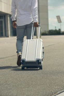 Aluminium Handbagage Koffer Mozzel Darrow - Reiskoffer Met Wielen - 51cm - Harde Koffer - Zilver -Bagage En Reistassen 801x1200 9