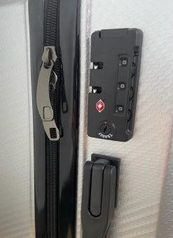 Leonardo Reiskoffer Premium - Handbagage Koffer 57x38x23 - Polycarbonaat - Hardcase - TSA Cijferslot -Bagage En Reistassen 870x1200