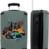 NoBoringSuitcases.com® Auto - Graffiti - New York - Groen - Koffer Kinderen - Kind - Reiskoffer Met Wielen - Koffer Jongens - Past Binnen 55x40x20 Cm En 55x35x25 Cm - Fotokoffer - Handbagagekoffer